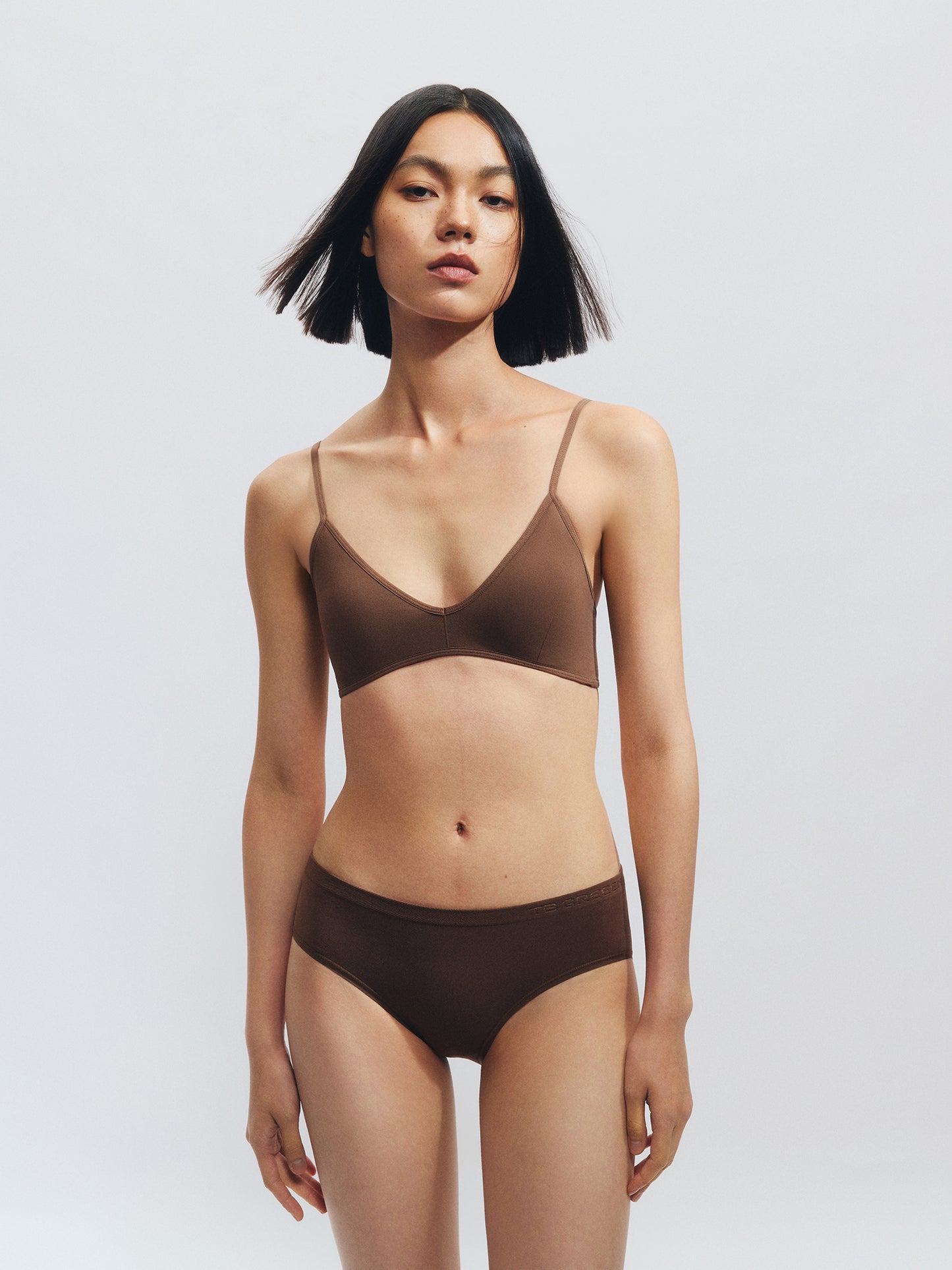GREEEN Deep V-Neck Vest Bra - The Blender