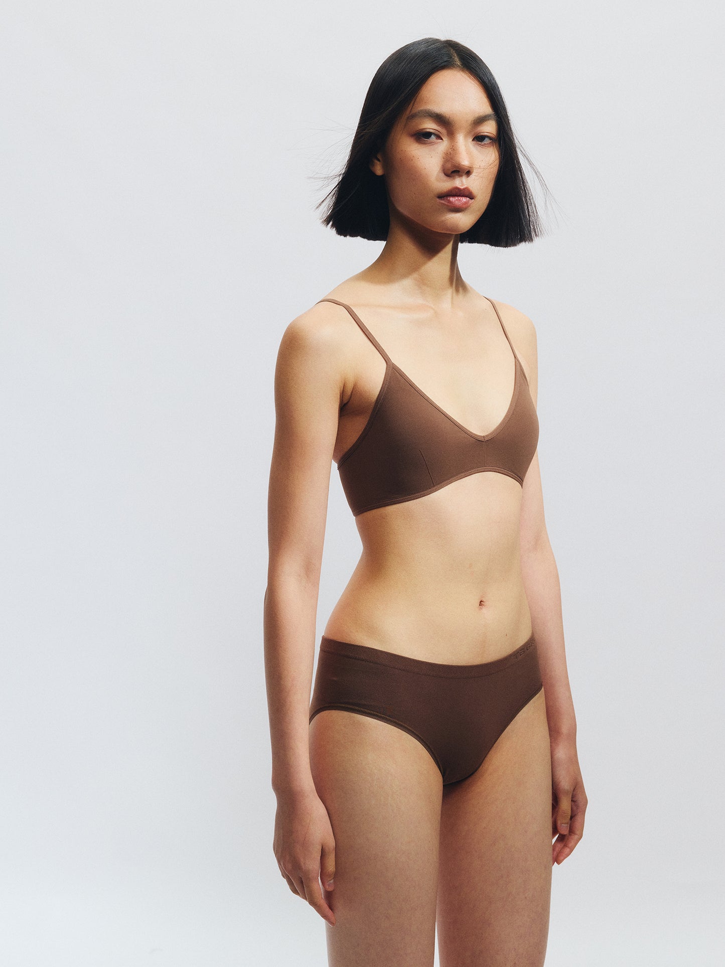 GREEEN Deep V-Neck Vest Bra - The Blender