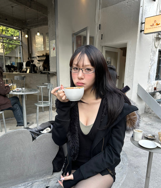 The Ultimate Comfortable and Stylish V-Neck Tank Bralette for Travel and Dates