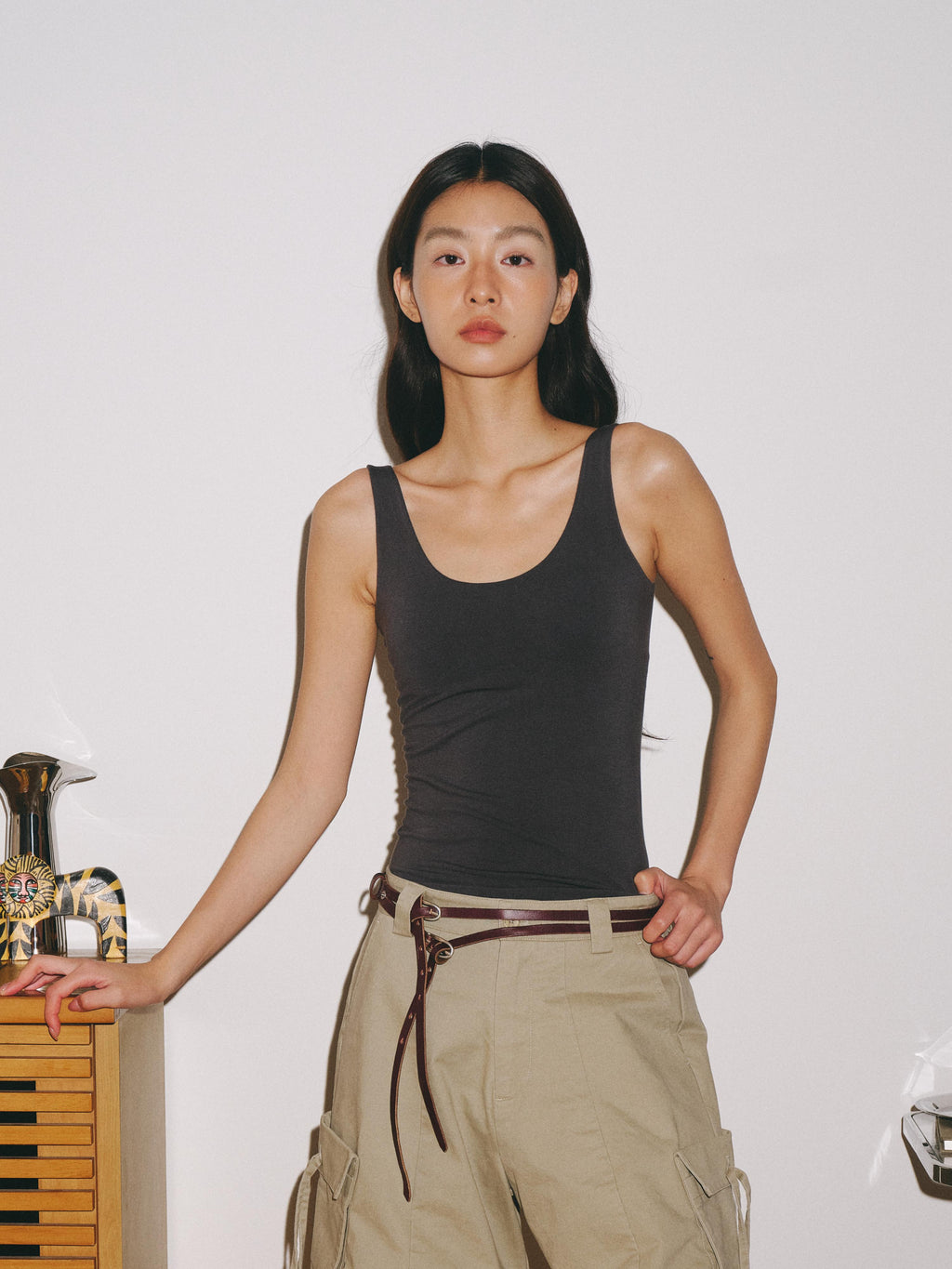 Wool U-Neck Open Back Fixed Padding Tank Top