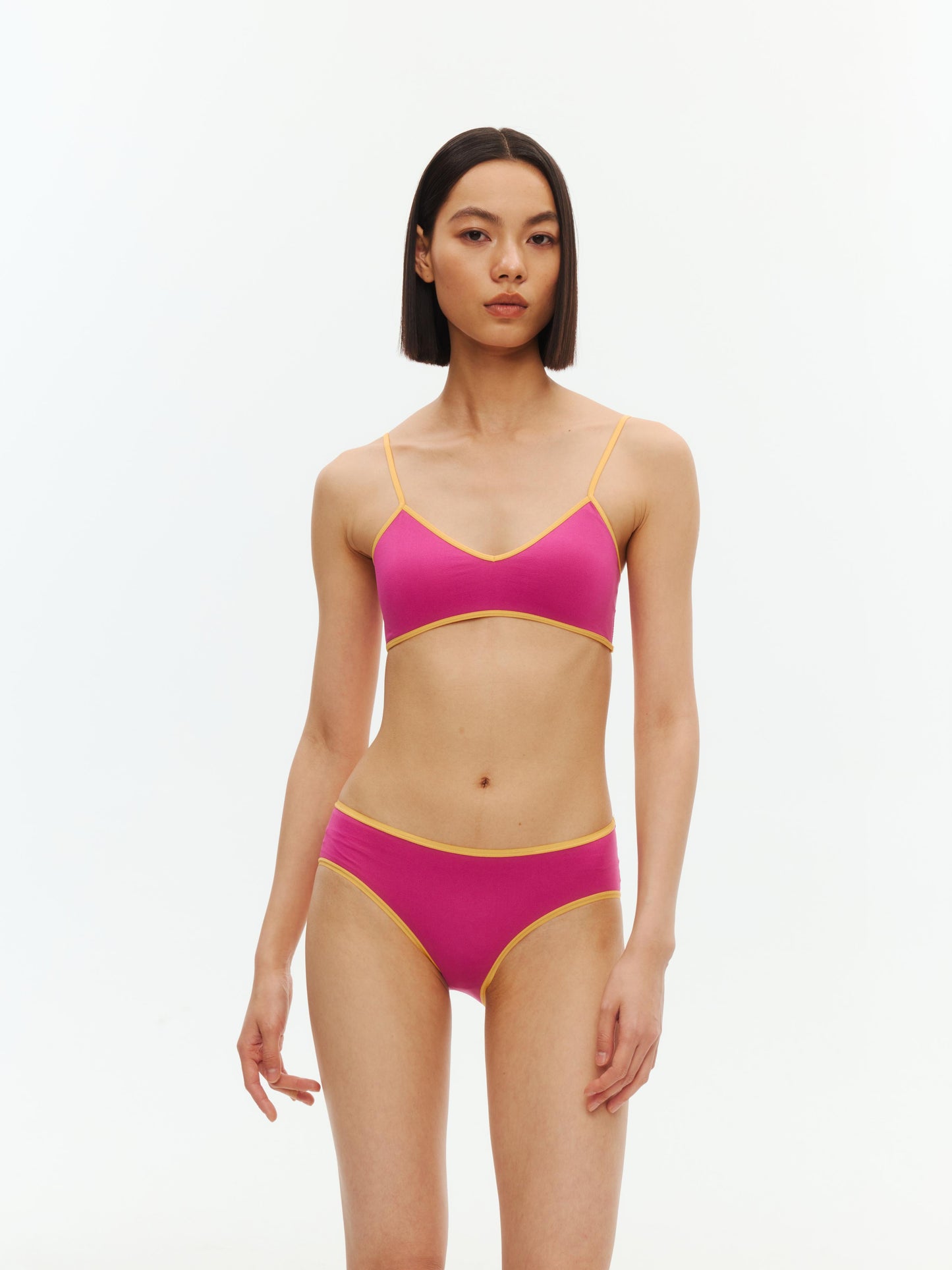 Contrast Color Comfort Low-Rise Briefs - The Blender