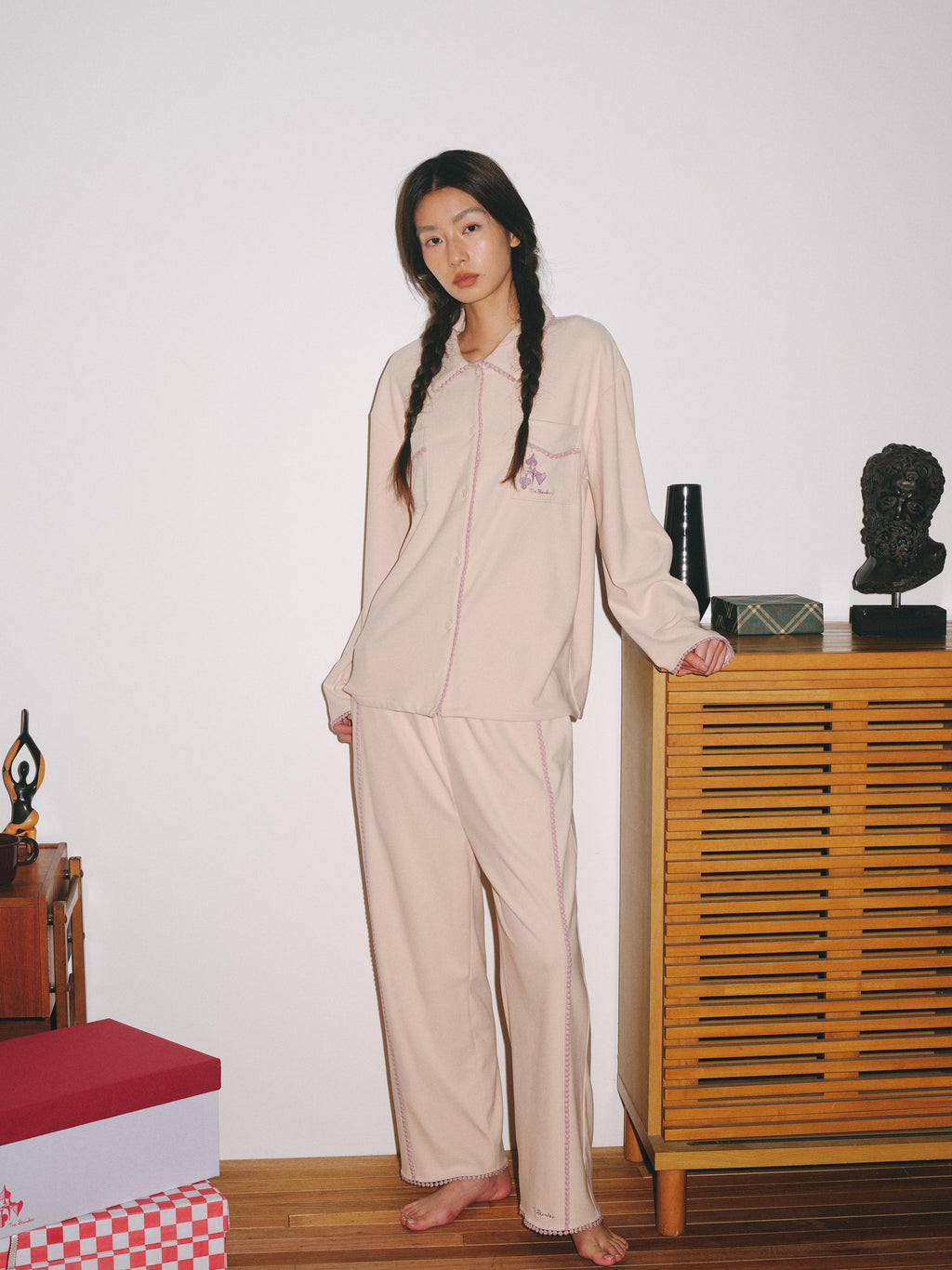 Contrast‑Color Lace Loungewear Pants