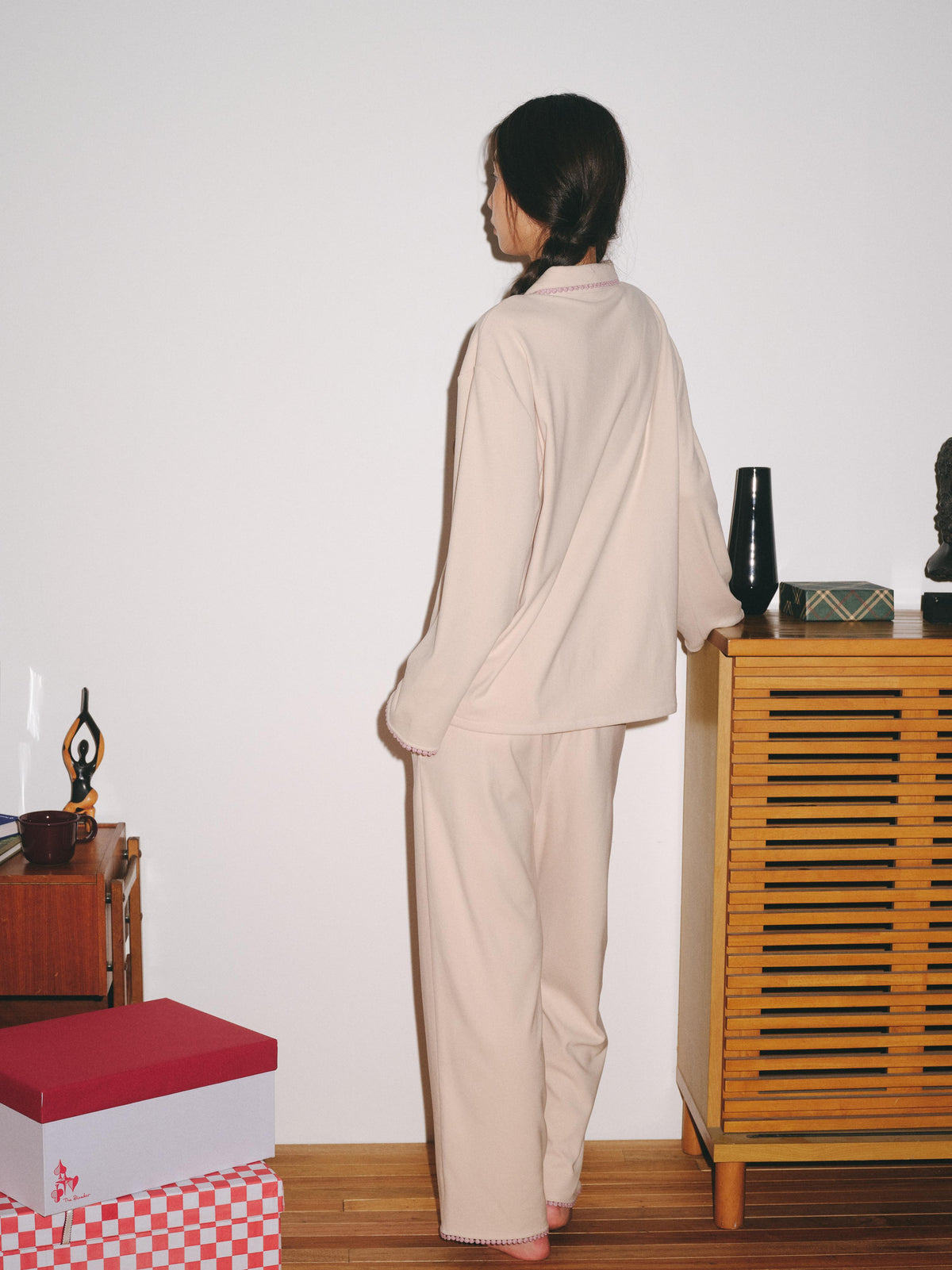 Contrast‑Color Lace Loungewear Pants