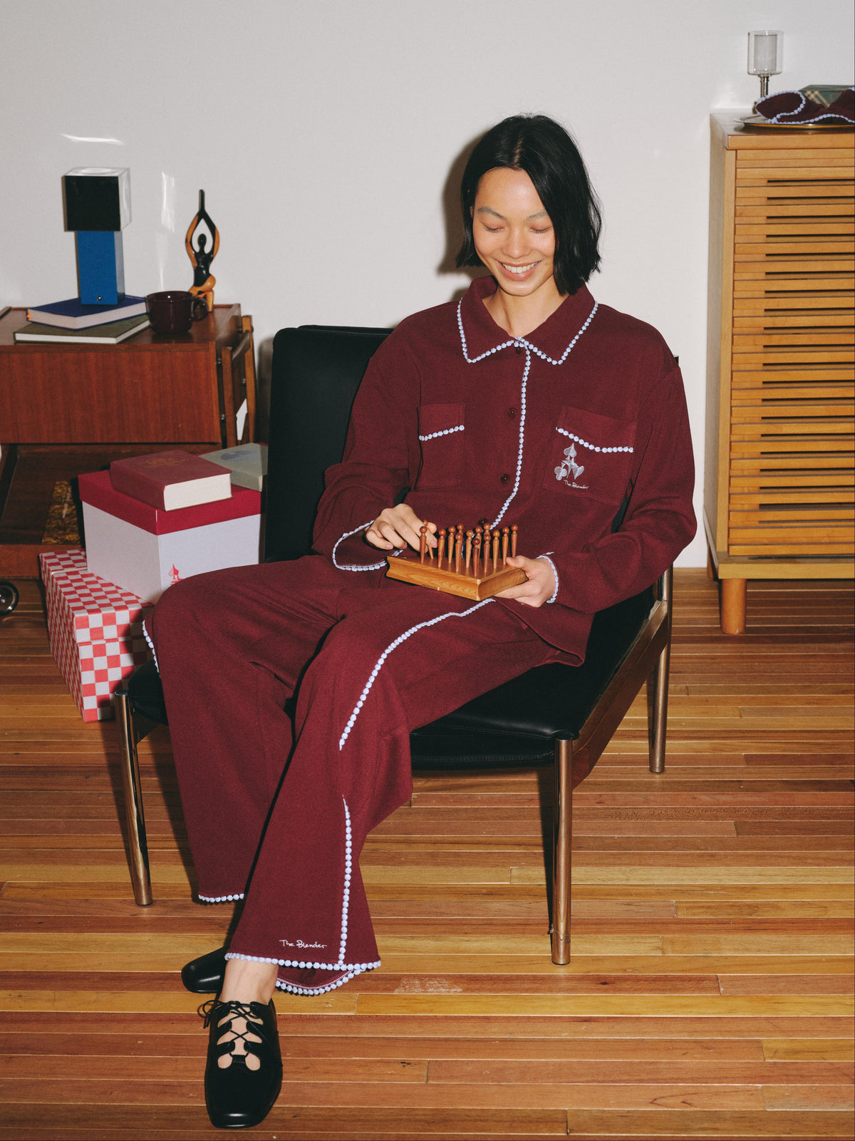 Contrast‑Color Lace Loungewear Pants