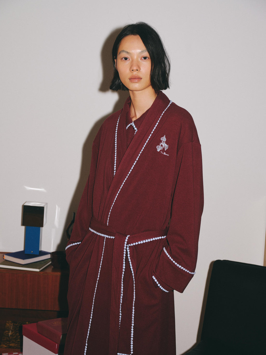 Contrast‑Color Lace Mid‑Length Loungewear Robe