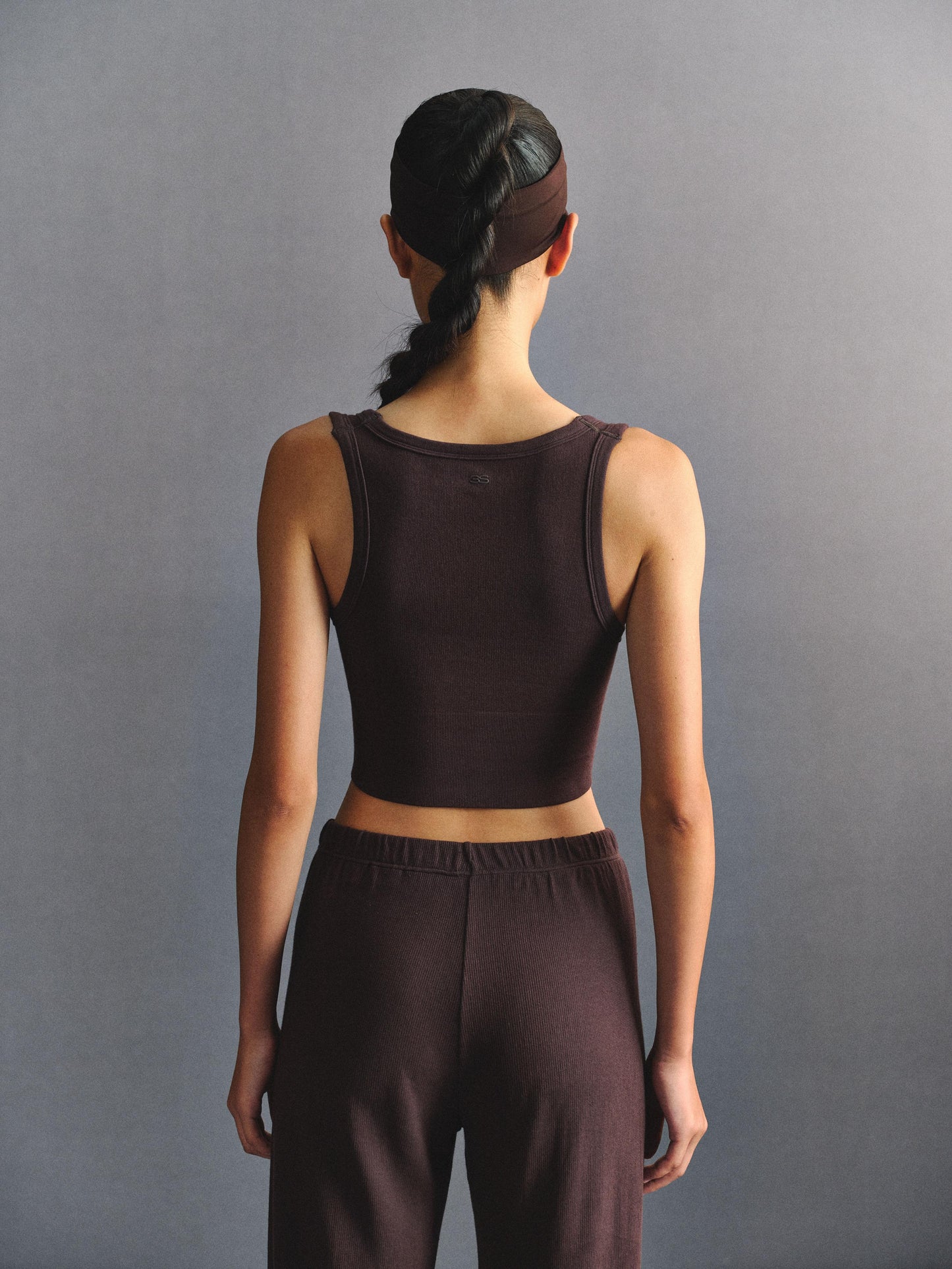 「3S」Cropped Deep V‑Neck Cami Top