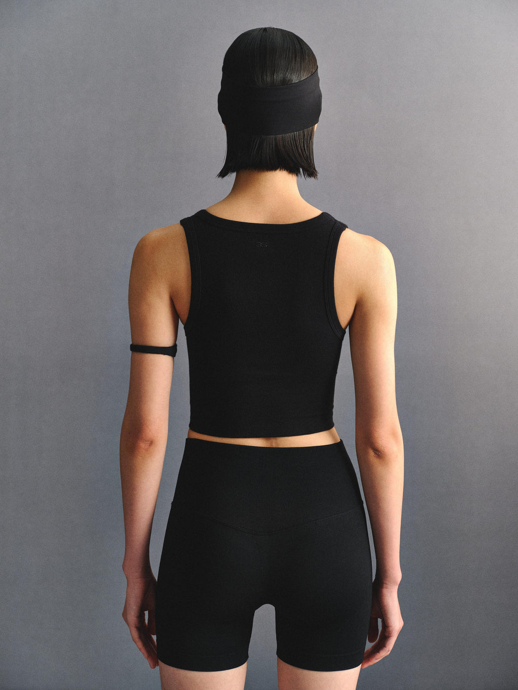 「3S」Cropped Deep V‑Neck Cami Top - The Blender