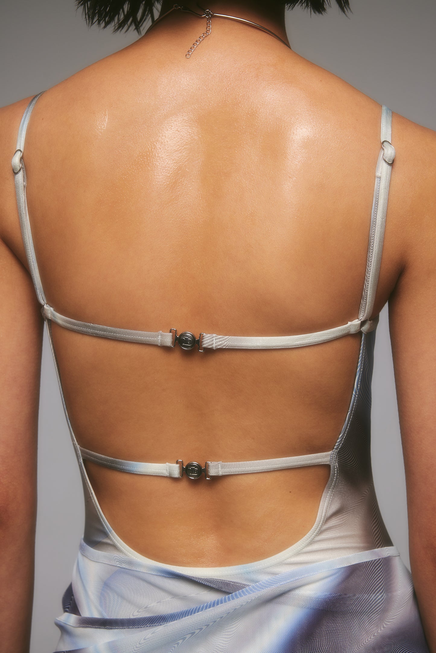 SLIVER RIVER Backless One-Shoulder Beachwear - The Blender