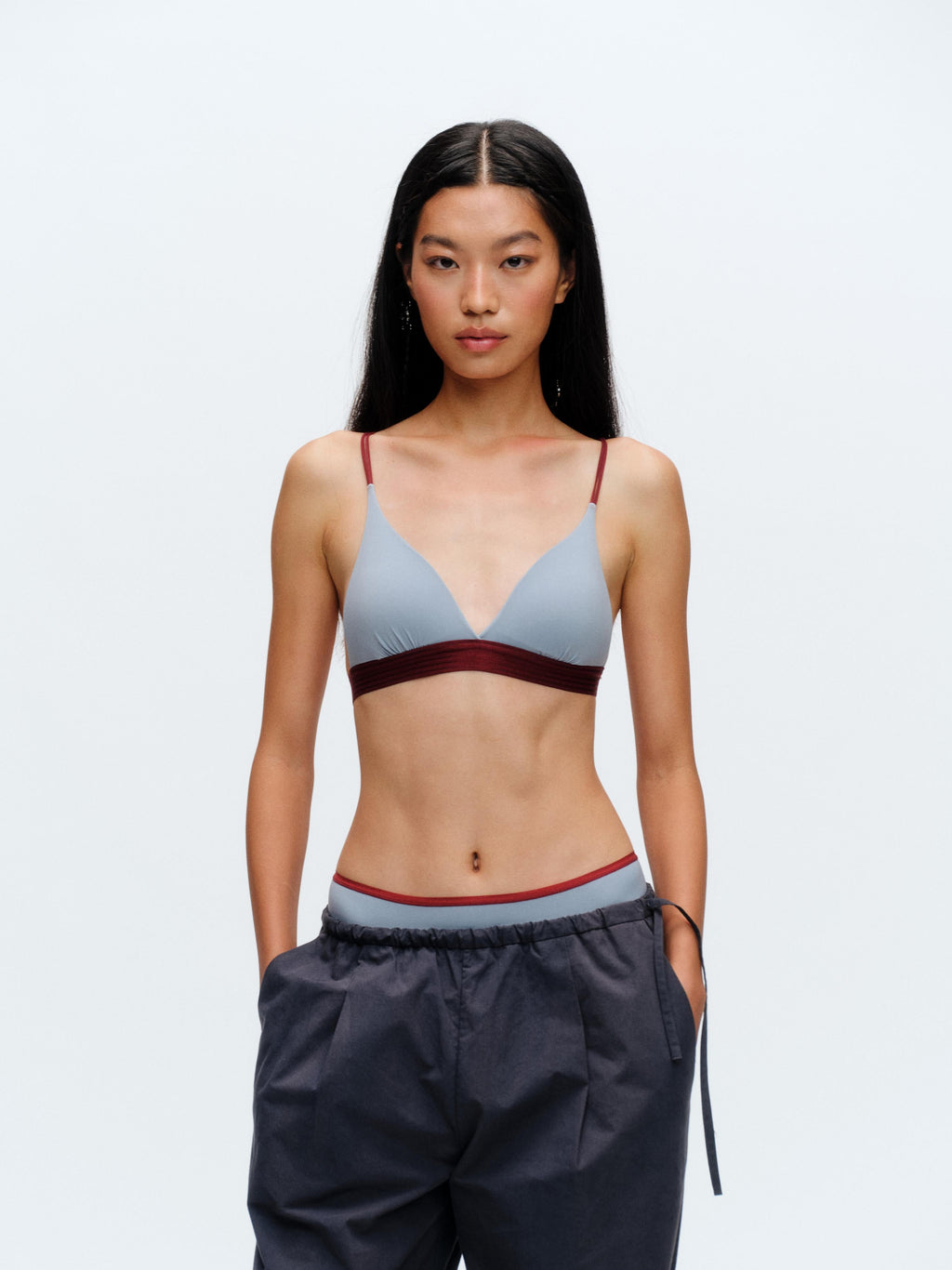 Wire-Free Contrast Triangle Bra - The Blender
