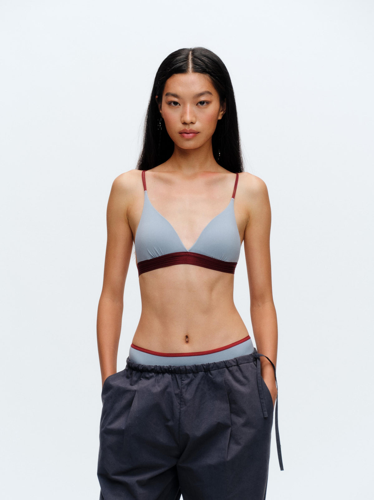 Wire-Free Contrast Triangle Bra - The Blender