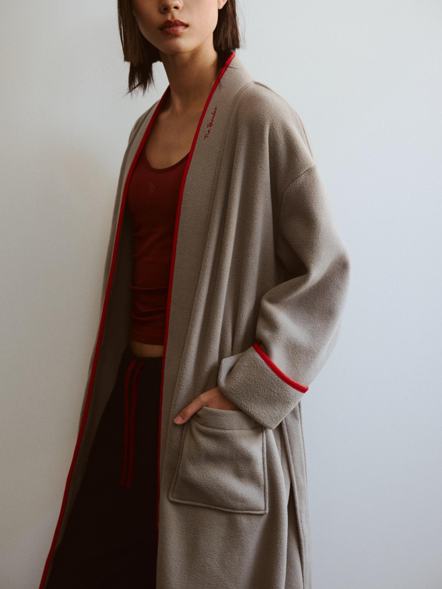 Contrast-Logo Embroidered Robe - The Blender