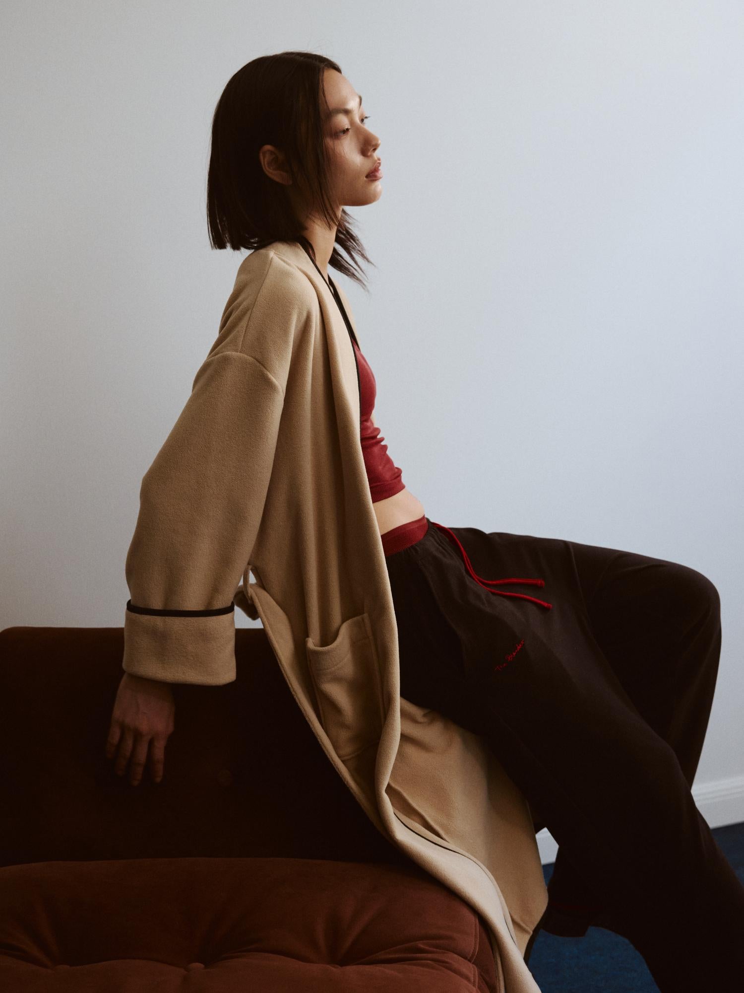 Contrast-Logo Embroidered Robe - The Blender