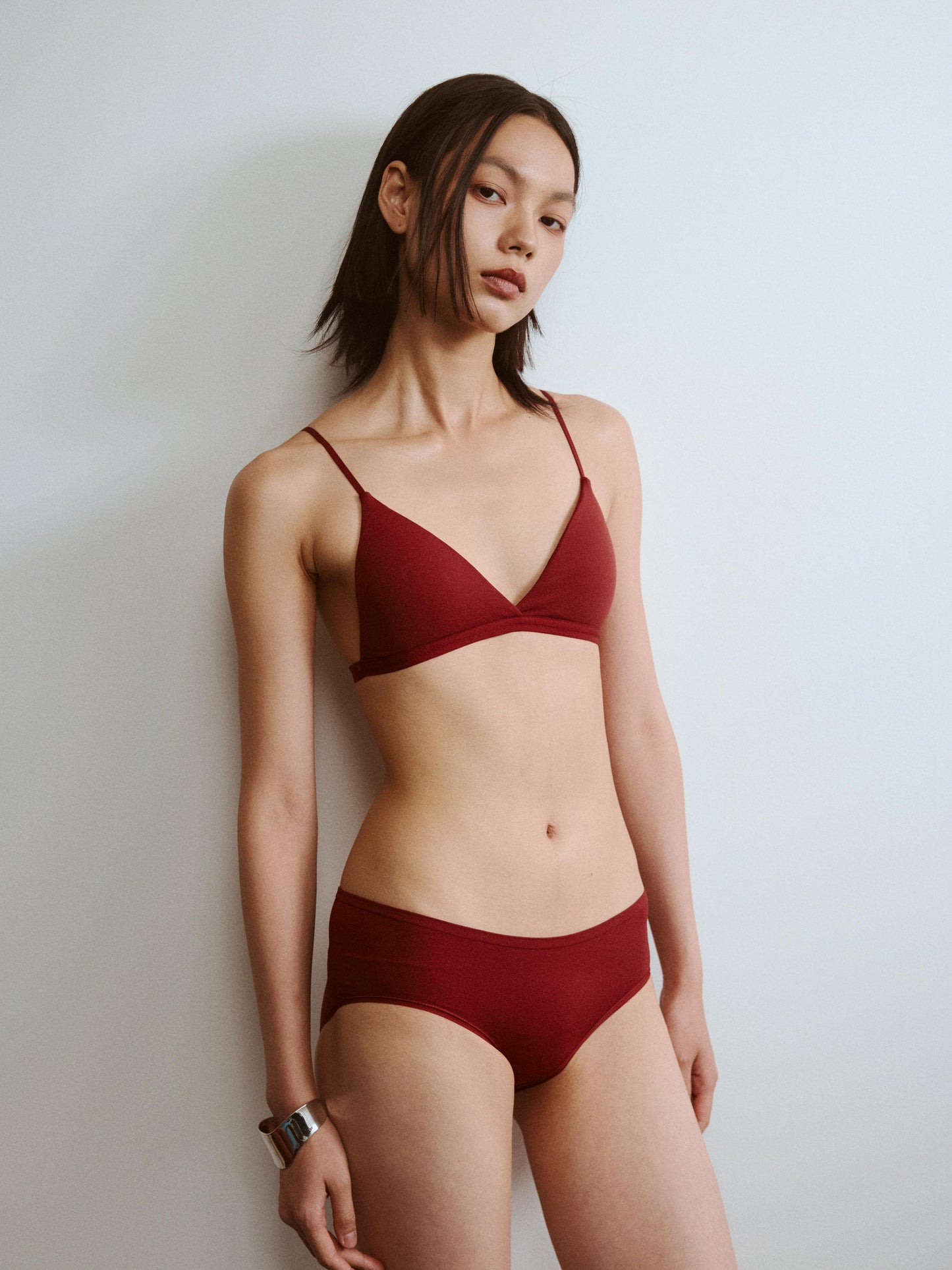 Solid Triangle Bra - The Blender