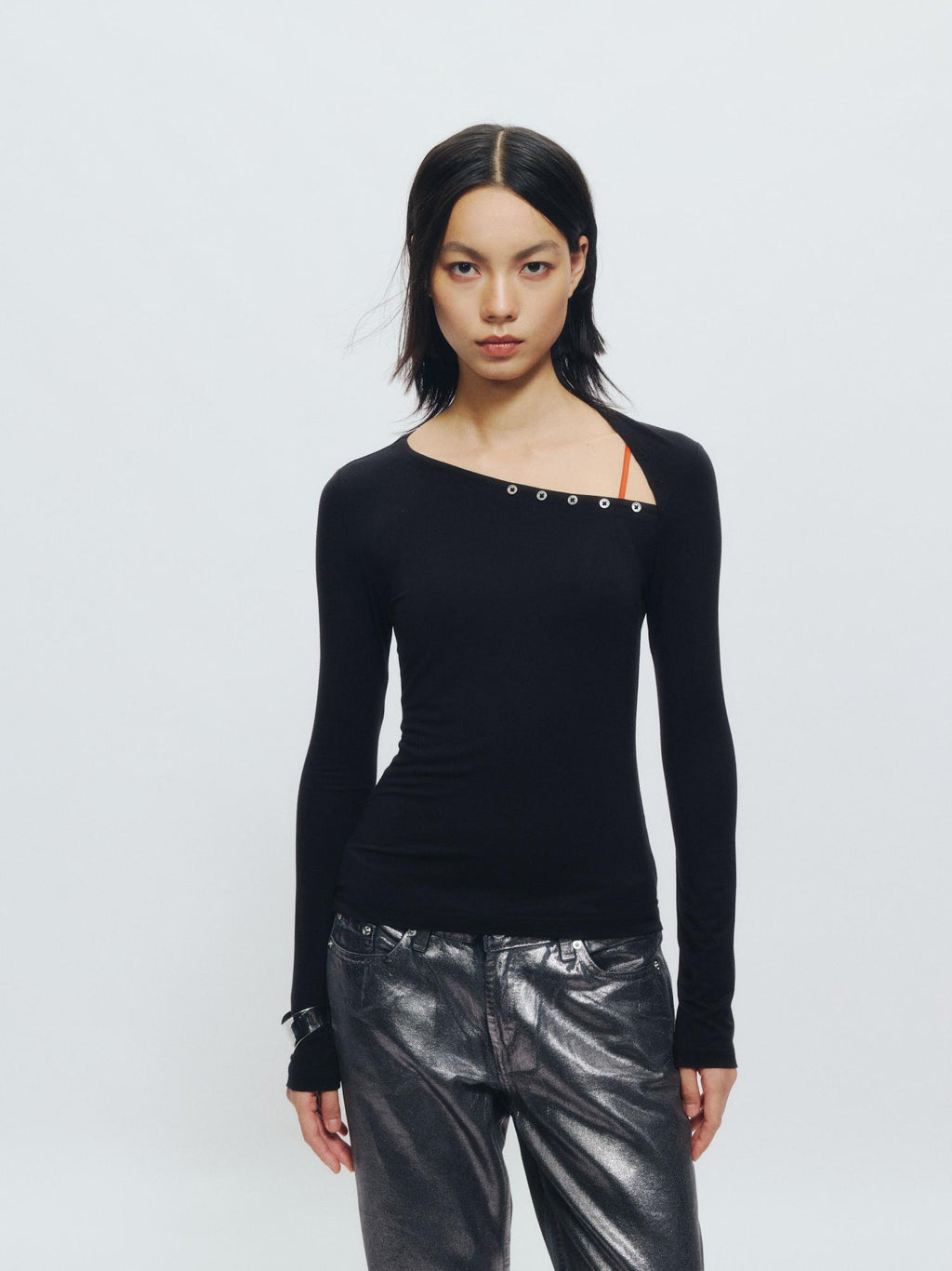 Slant Henley Collar Long-Sleeve Tee - The Blender