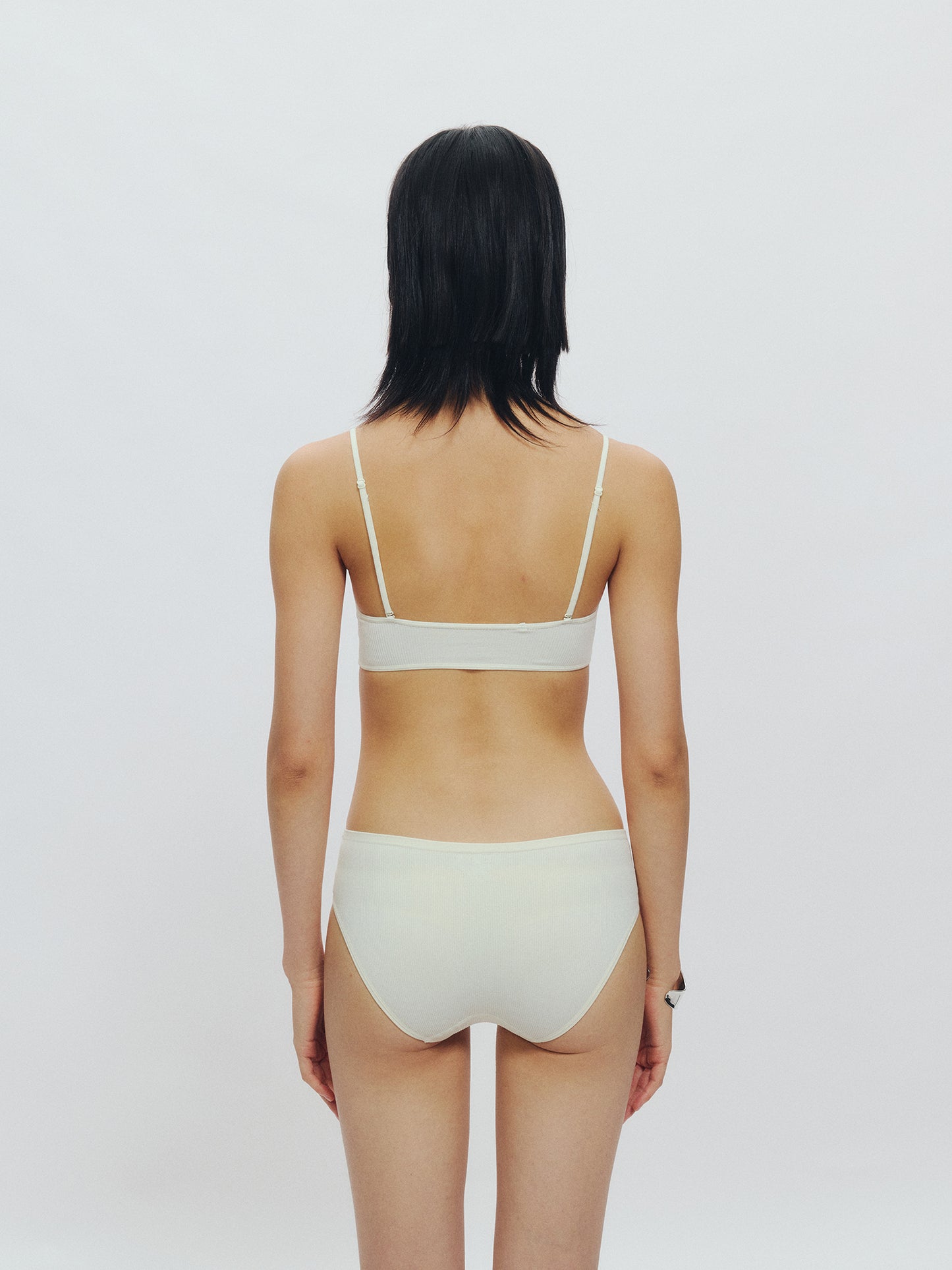 Flat Neck Narrow Cup Tank Bra - The Blender