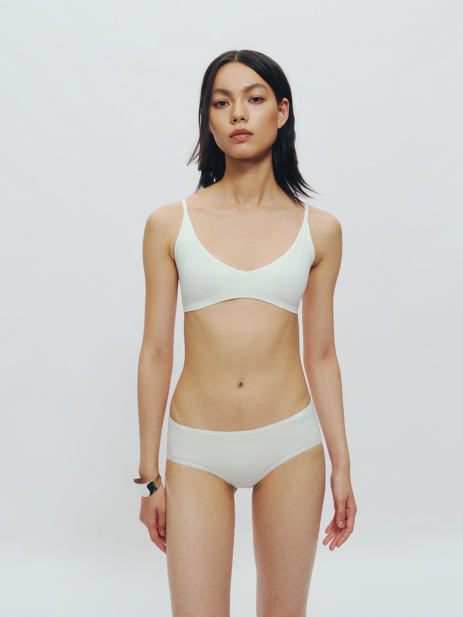 V-Neck Tank Style Bralette - The Blender