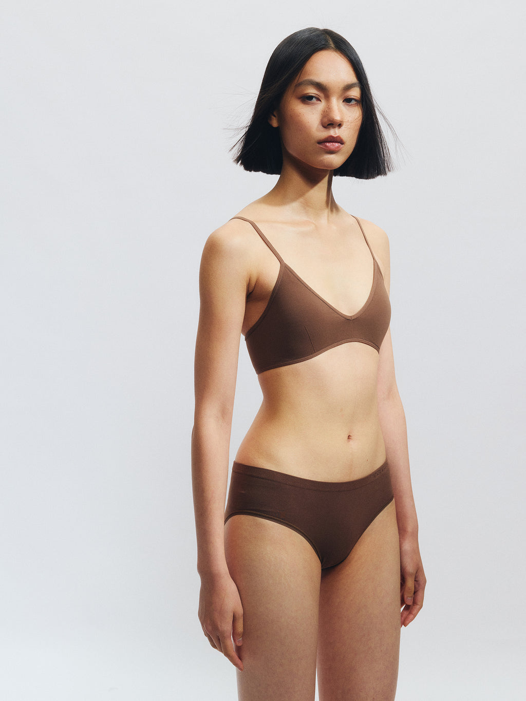 GREEEN Deep V-Neck Vest Bra - The Blender