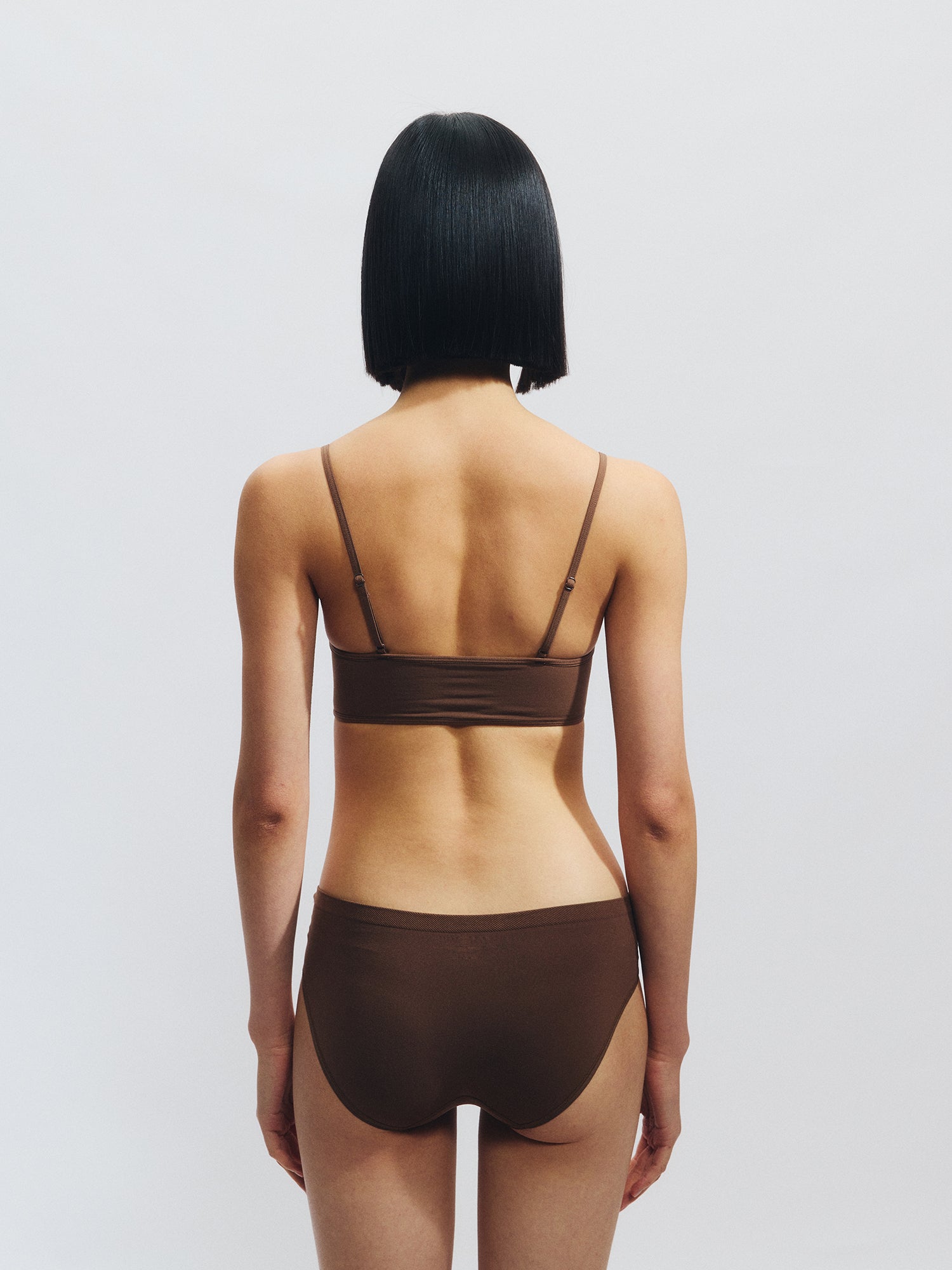 GREEEN Deep V-Neck Vest Bra - The Blender