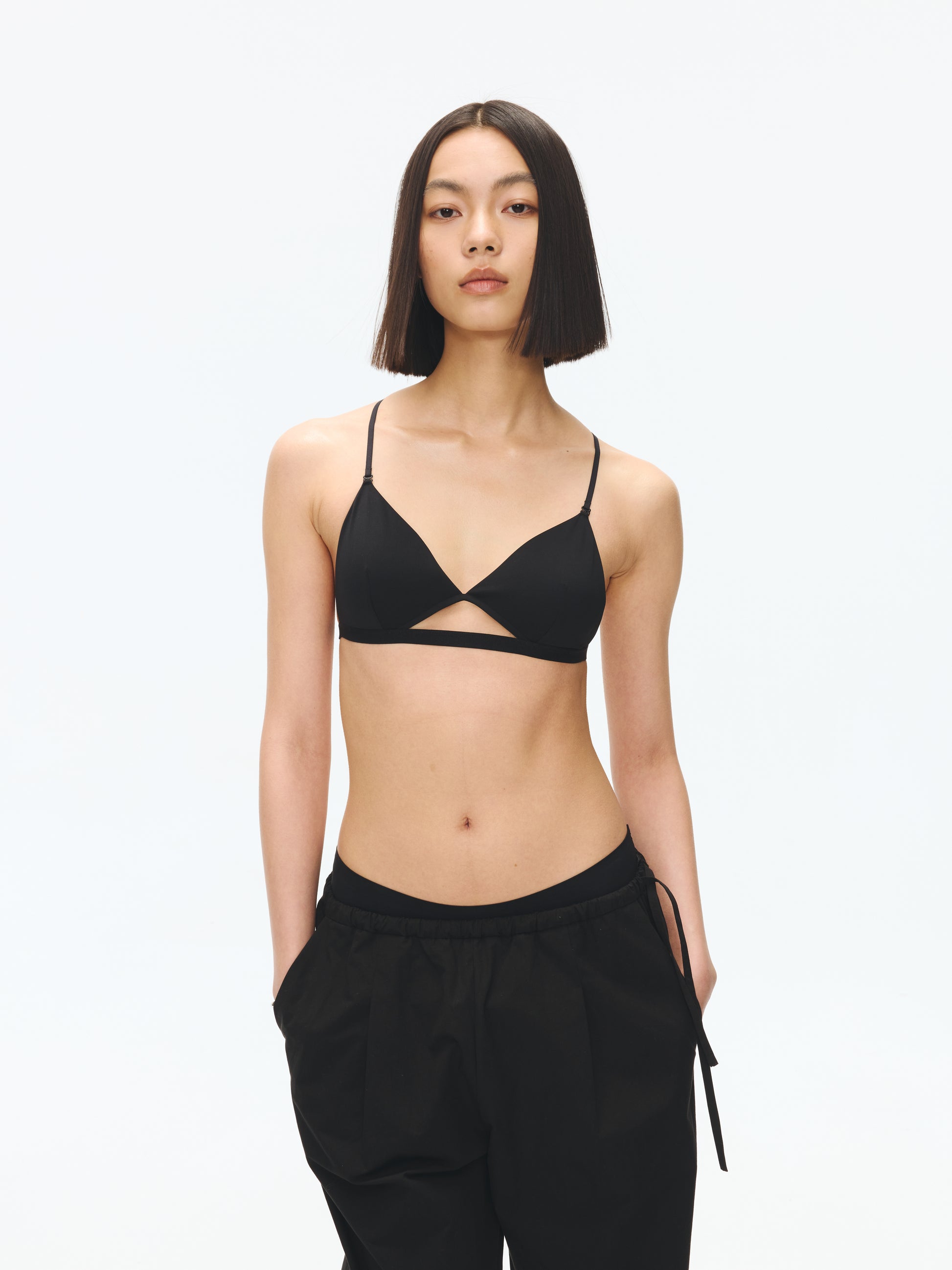 Hollow out triangle cup bra - The Blender