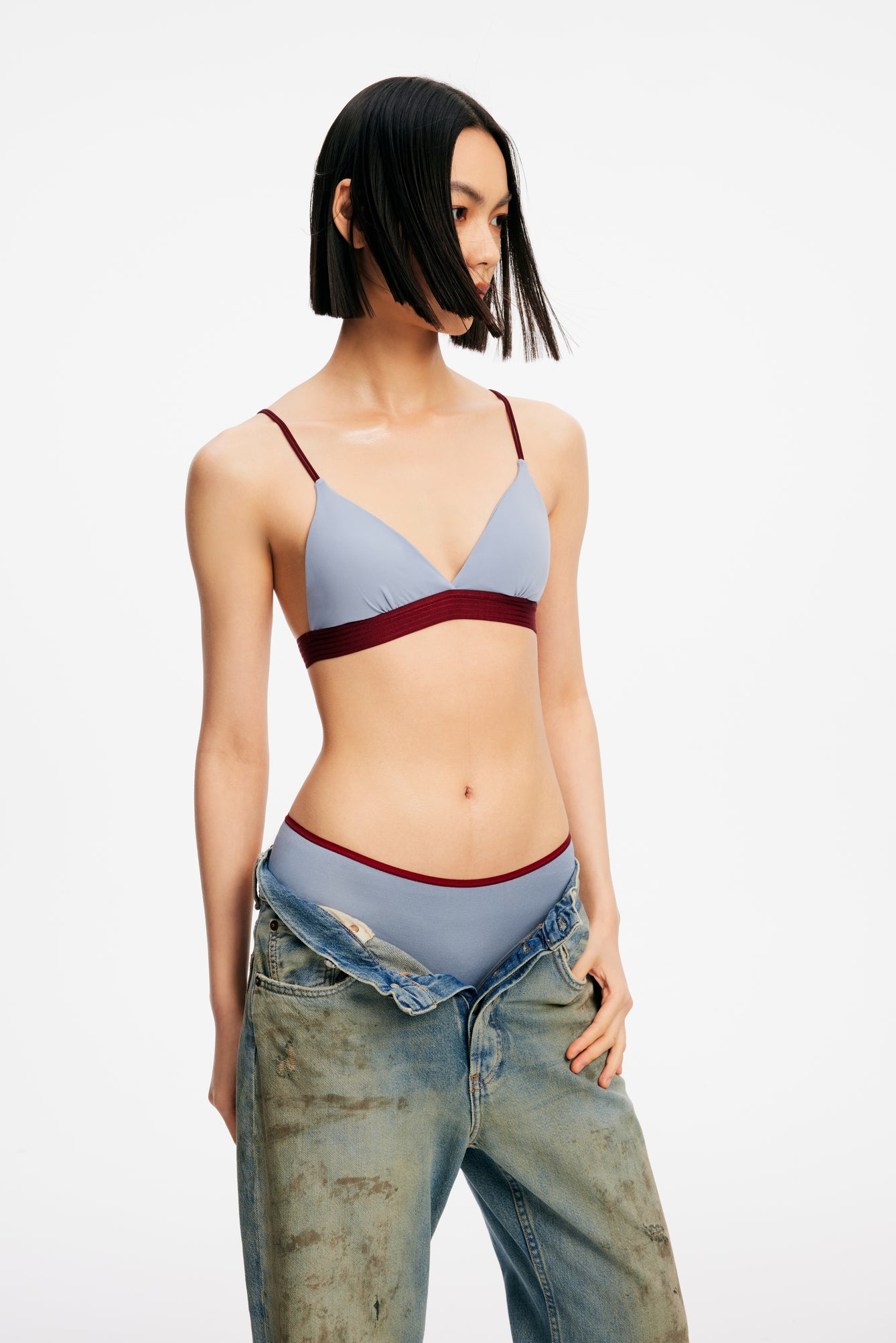 Wire-Free Contrast Triangle Bra - The Blender